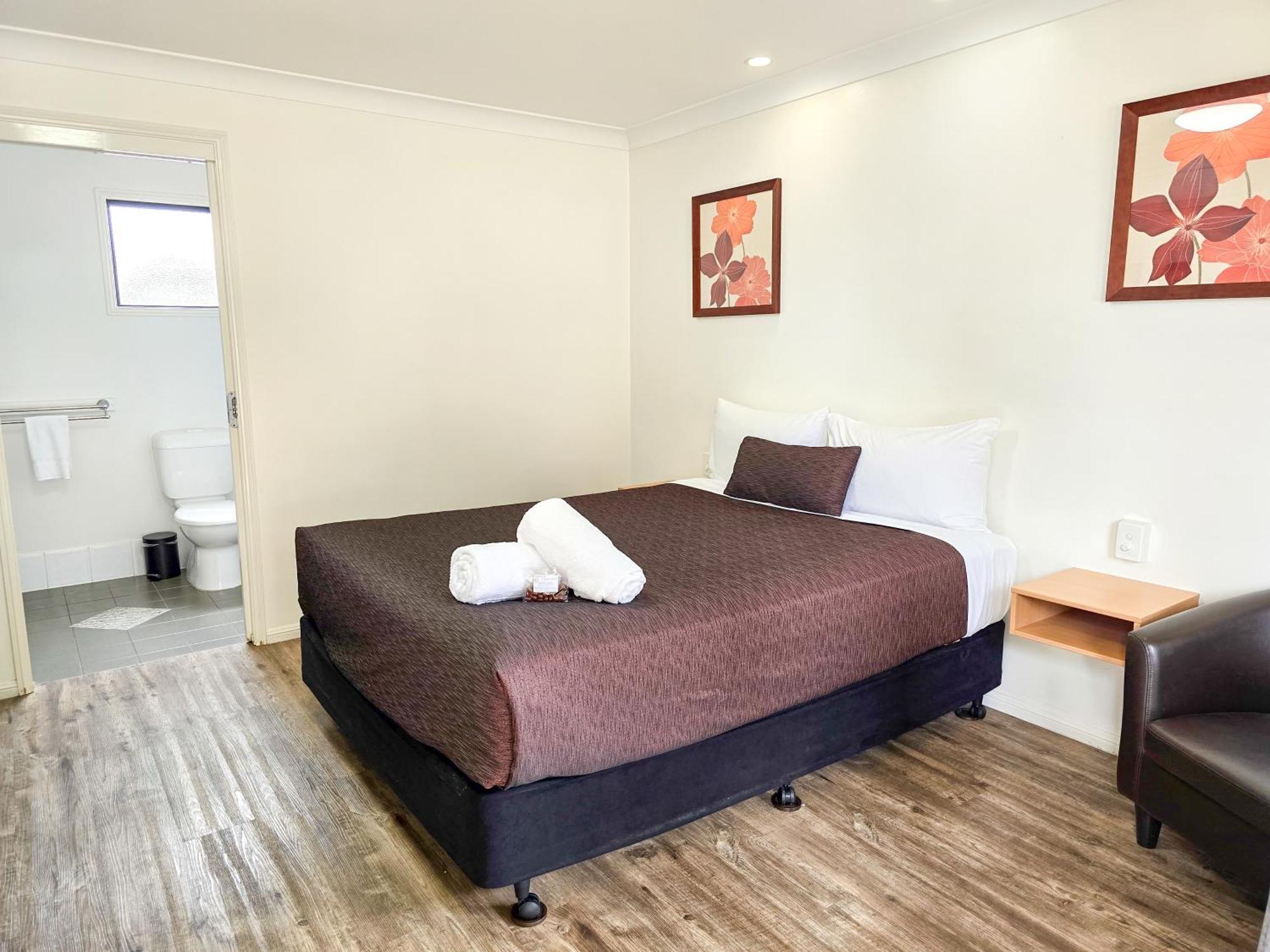 Ascot Lodge Motor Inn Kingaroy Exterior foto